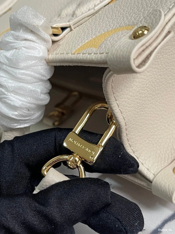 VUITTON PM LOUIS ONTHEGO 0801